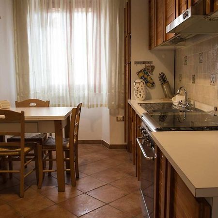 Le Pinelle Bed & Breakfast Terni Exterior foto