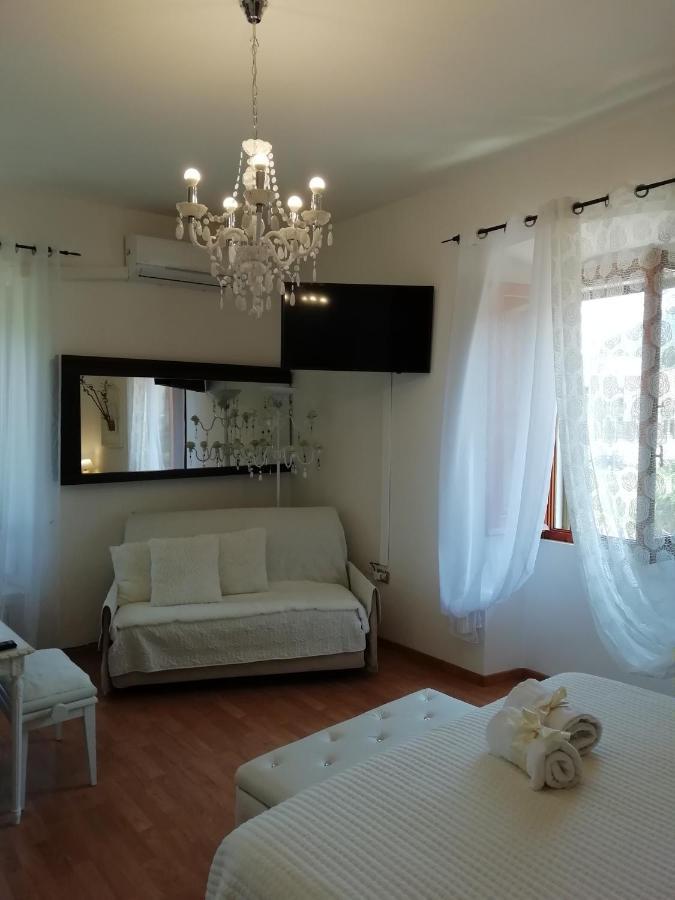 Le Pinelle Bed & Breakfast Terni Exterior foto