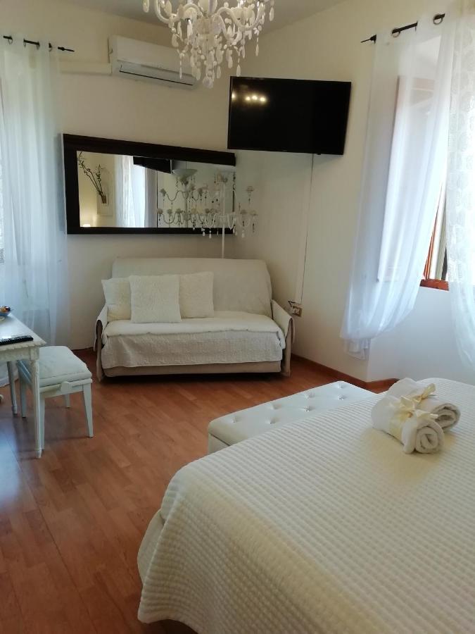 Le Pinelle Bed & Breakfast Terni Exterior foto
