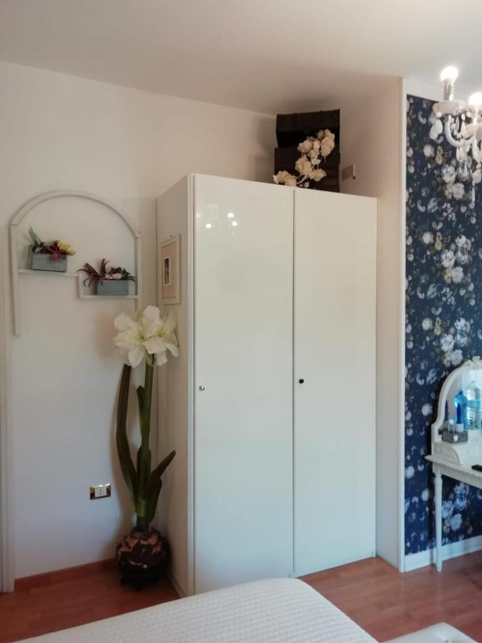 Le Pinelle Bed & Breakfast Terni Exterior foto